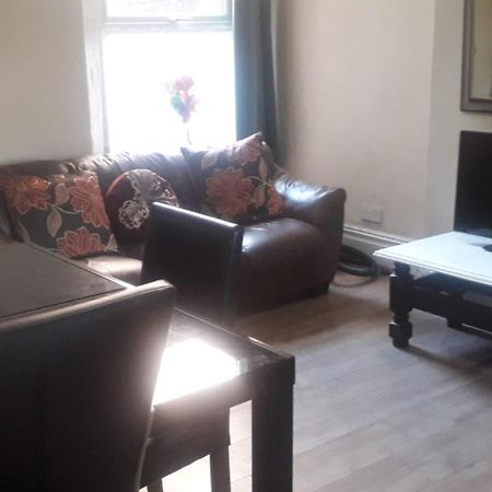 Bright Home Guest House Manchester Dış mekan fotoğraf