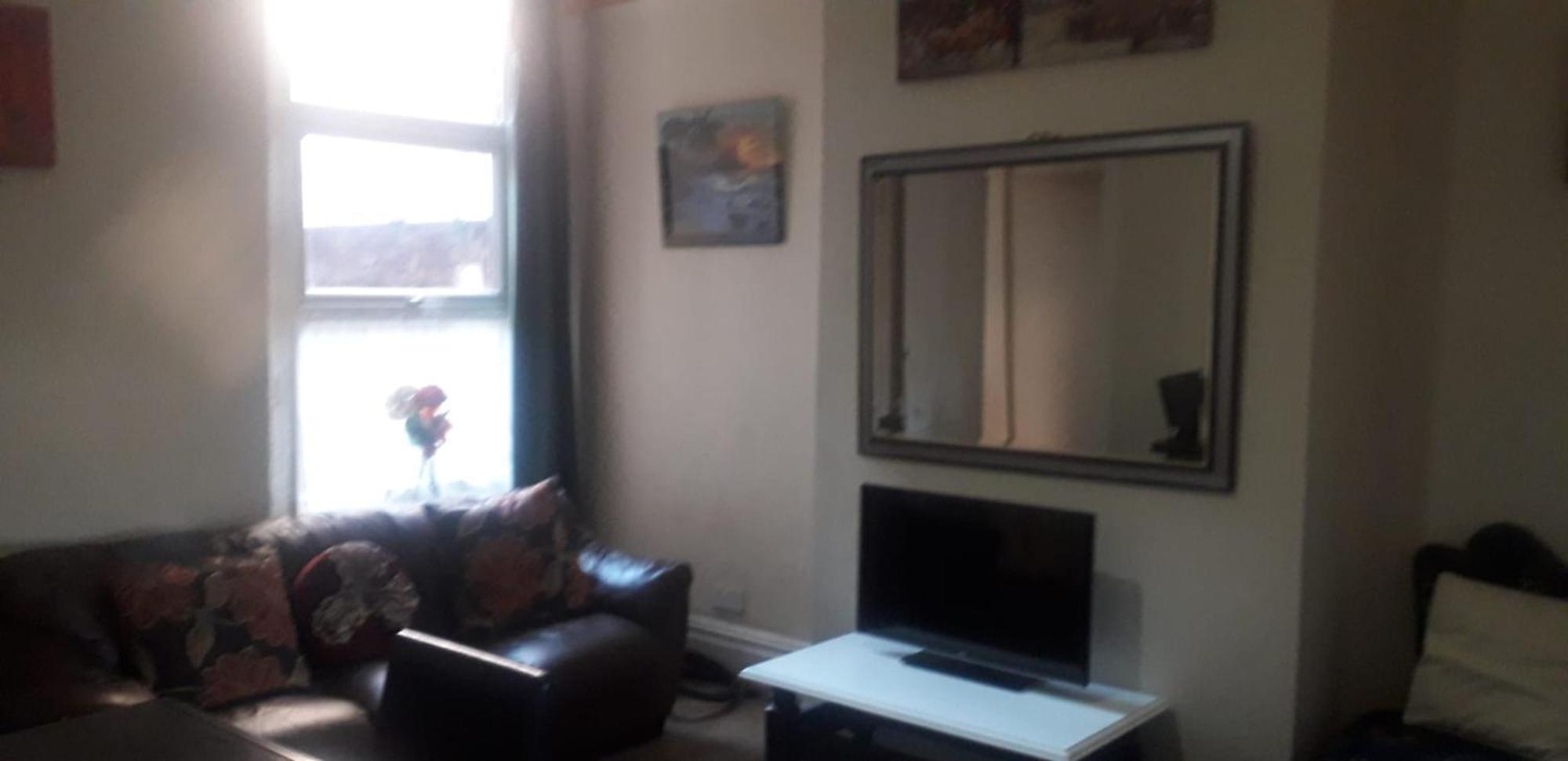 Bright Home Guest House Manchester Dış mekan fotoğraf