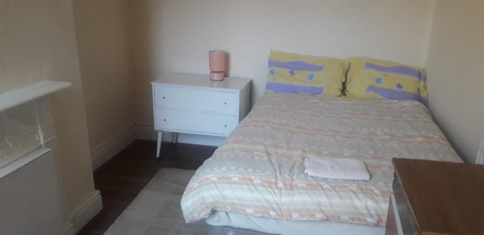 Bright Home Guest House Manchester Dış mekan fotoğraf